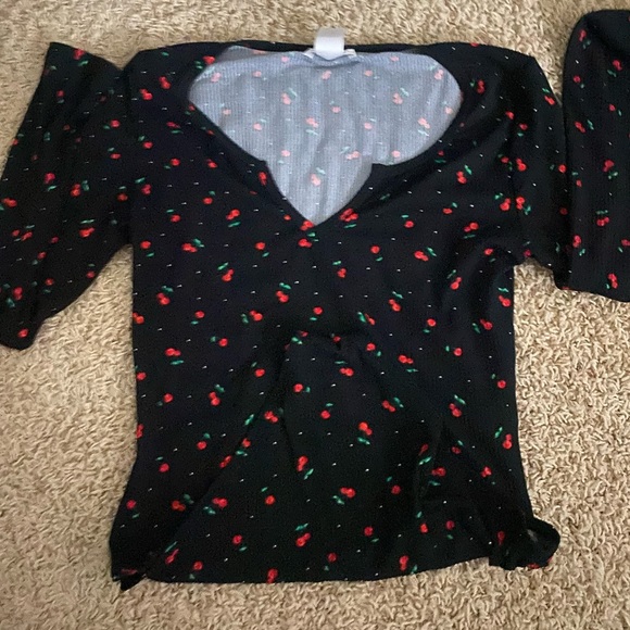 XS-S 8 pack woman’s clothes…. - Picture 6 of 9